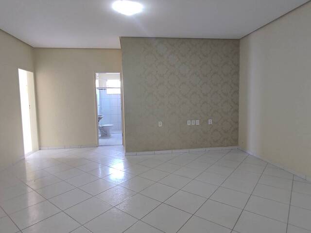 #A651 - Apartamento para Locação em Eunápolis - BA - 2